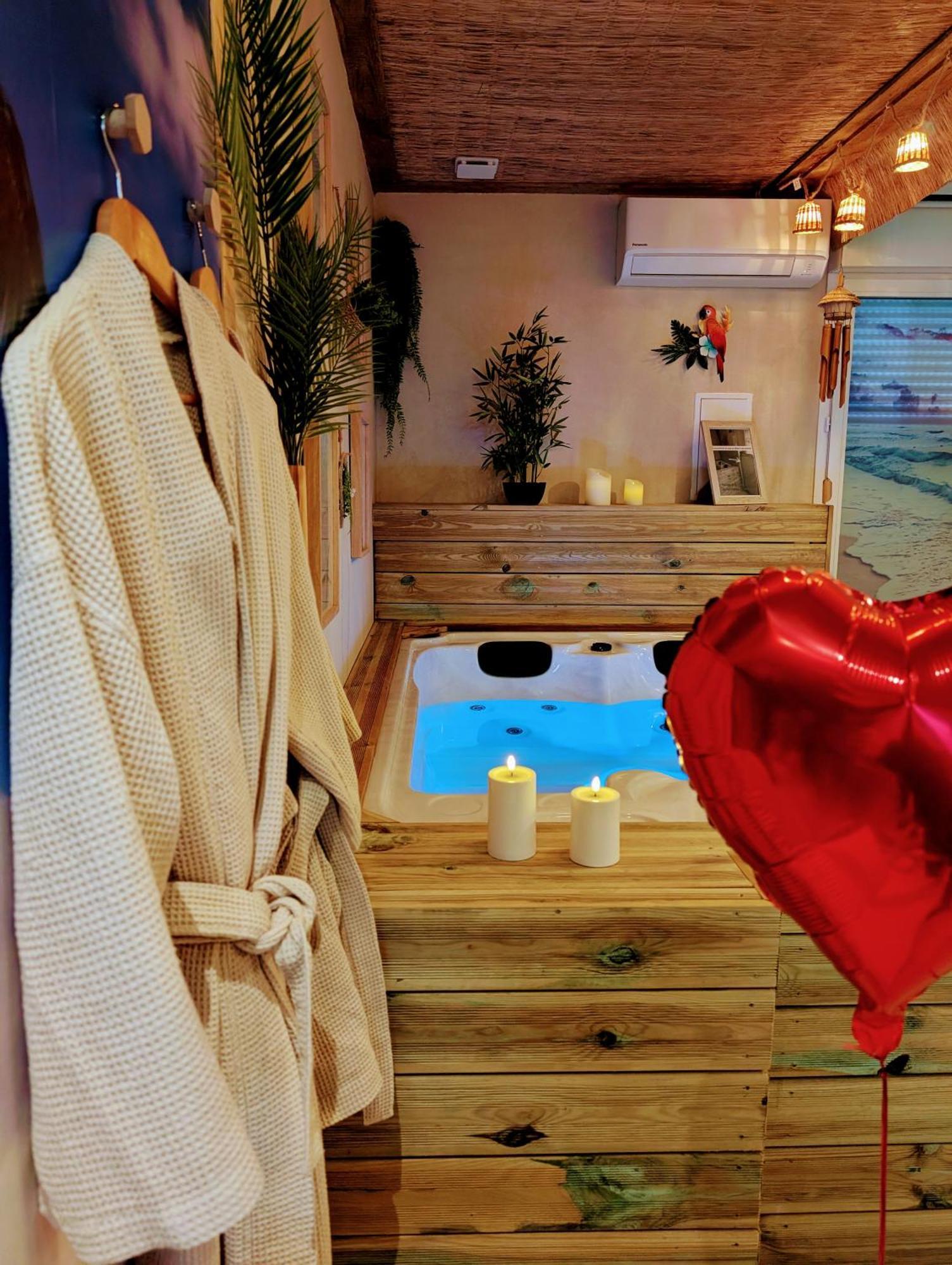 Les Spas De La Mer, Appart&Spa Aloha, 100M De La Plage, Plein Coeur Du Grau Le Grau-du-Roi Exterior foto